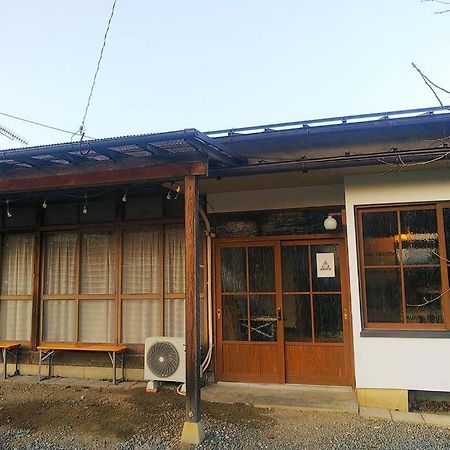 Apartamento まるまる貸切一軒家 ゆっくり過ごせる民泊 武甲ステイ Yokoze Exterior foto